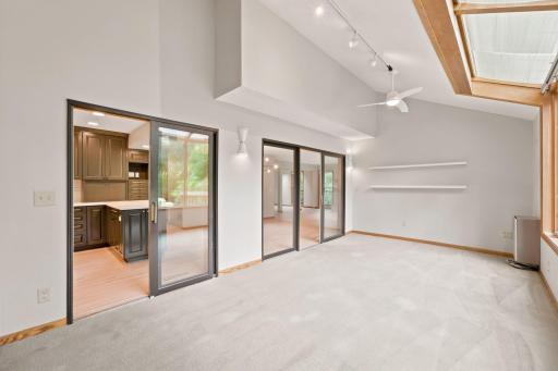 3601 Prestige Lane, Hopkins, MN 55305