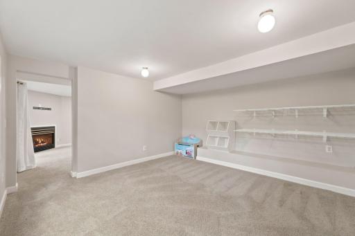 3601 Prestige Lane, Hopkins, MN 55305