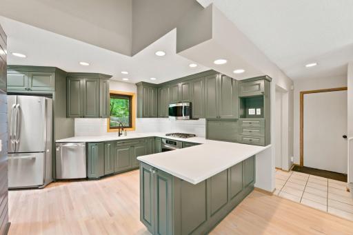 3601 Prestige Lane, Hopkins, MN 55305