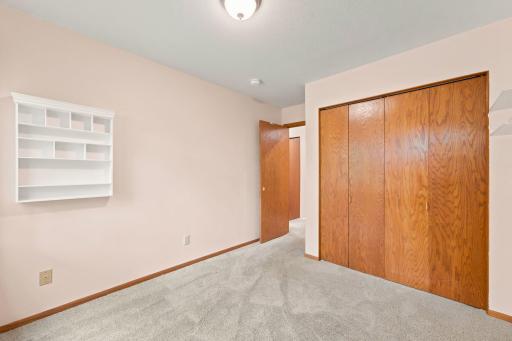 3601 Prestige Lane, Hopkins, MN 55305