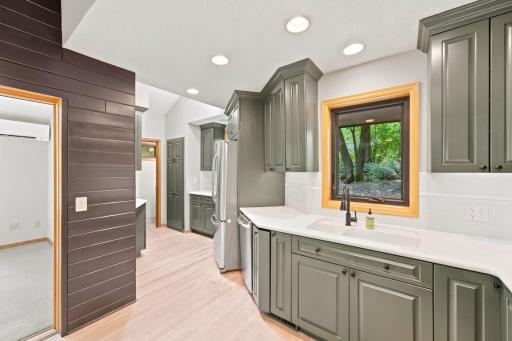 3601 Prestige Lane, Hopkins, MN 55305