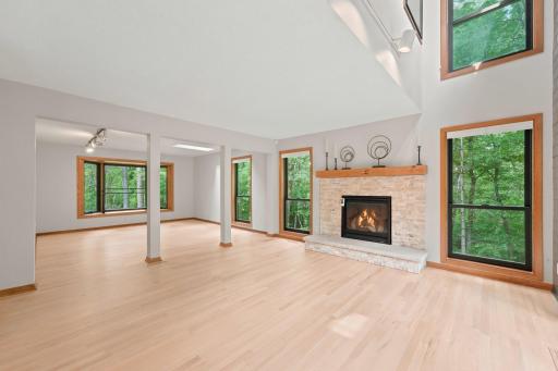 3601 Prestige Lane, Hopkins, MN 55305