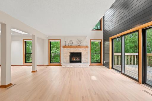 3601 Prestige Lane, Hopkins, MN 55305