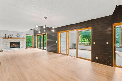 3601 Prestige Lane, Hopkins, MN 55305