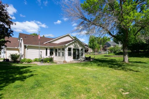 7488 Newbury Road, Saint Paul, MN 55125