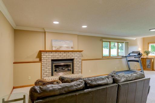 7488 Newbury Road, Saint Paul, MN 55125