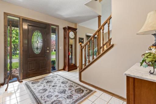 17880 Liv Lane, Eden Prairie, MN 55346