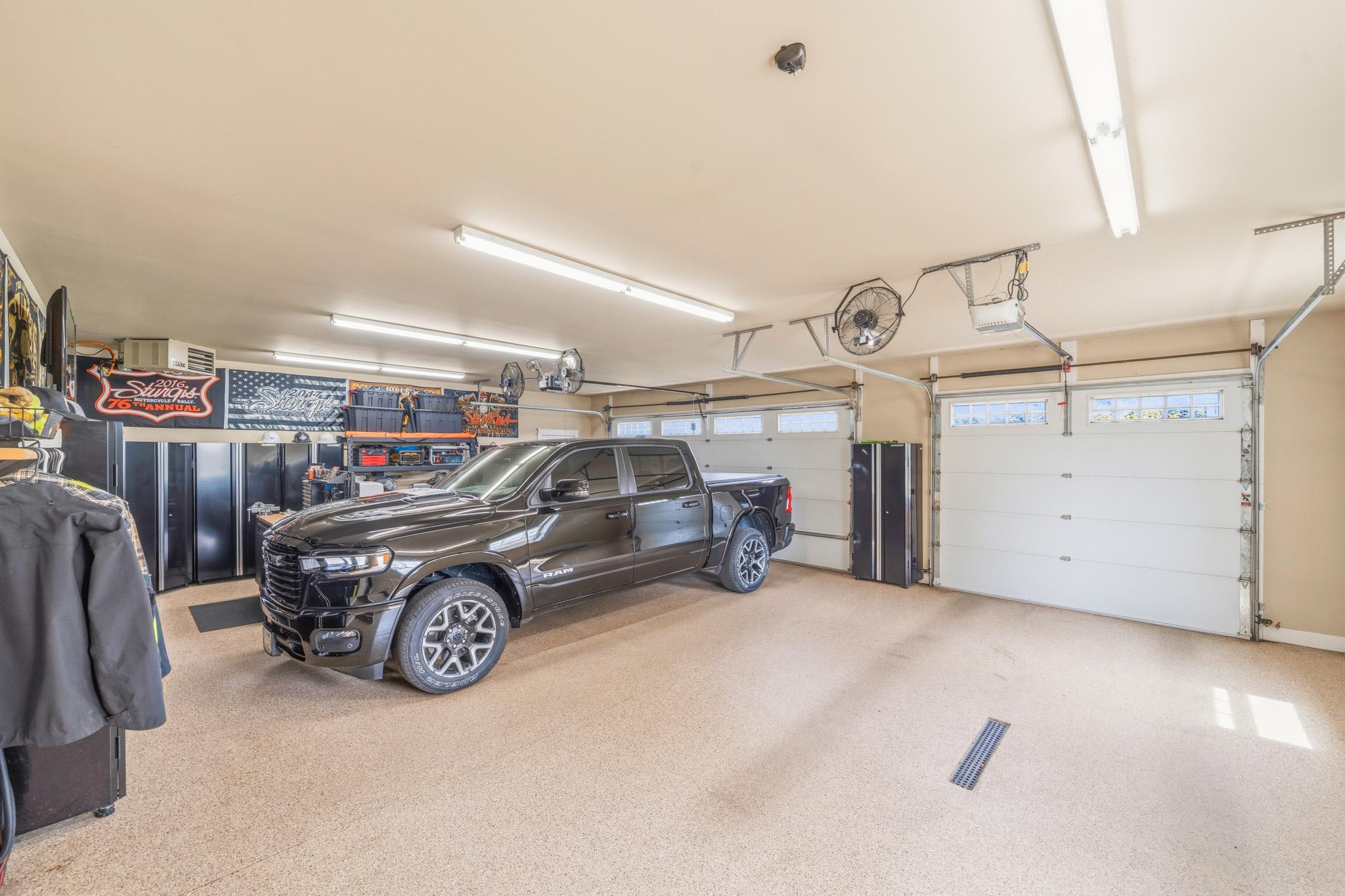 3 Stall Heated Garage