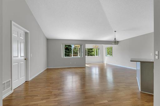 900 Golden Pond Court, Buffalo, MN 55313