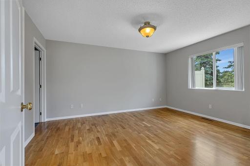 900 Golden Pond Court, Buffalo, MN 55313