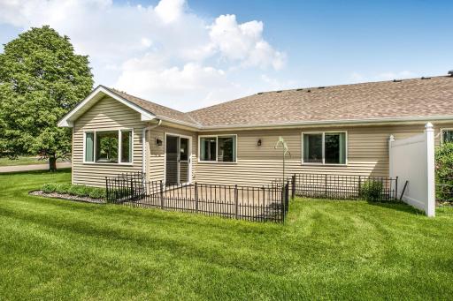 900 Golden Pond Court, Buffalo, MN 55313