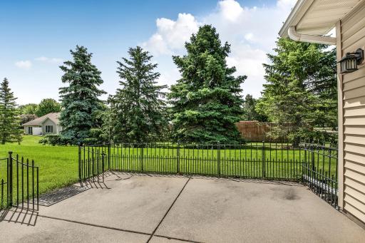 900 Golden Pond Court, Buffalo, MN 55313