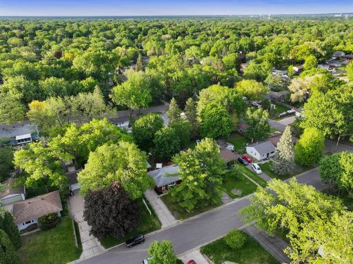 6918 34th Avenue N, Crystal, MN 55427