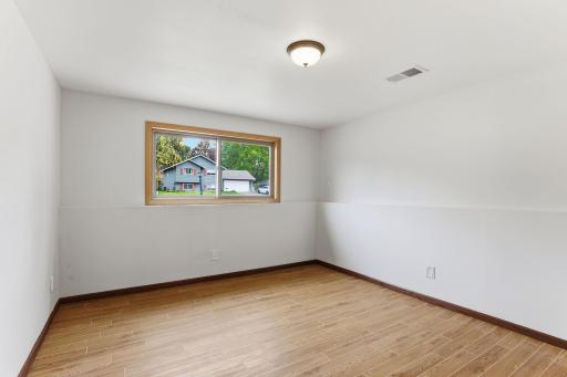 2566 Cochrane Drive, Woodbury, MN 55125
