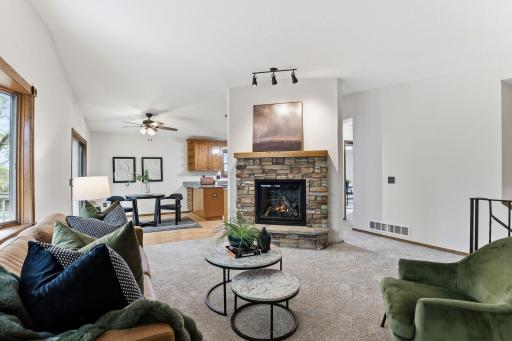 2566 Cochrane Drive, Woodbury, MN 55125