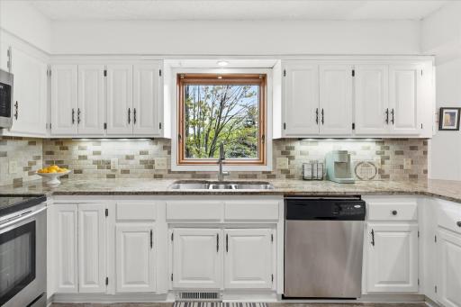 26-2500 Highland View Avenue [3026356]- 025.jpg