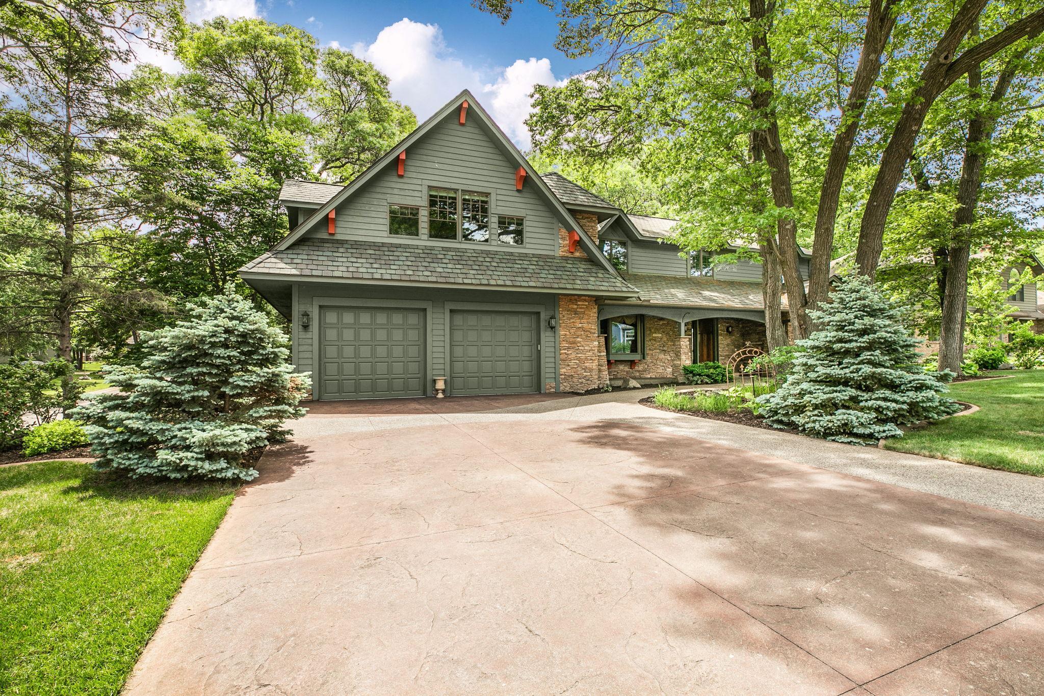 Welcoming exterior creates a strong and lasting first impression. (Fast forward to bonus room on the pictures- Picture # 26-30)