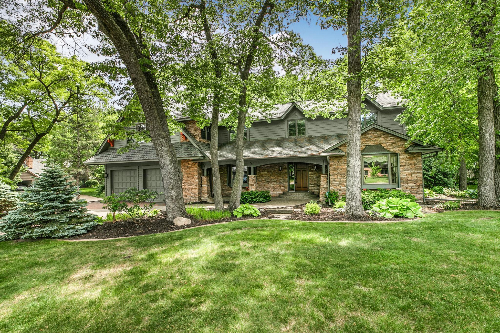 Beautifully maintained exterior enhances the home&rsquo;s overall appeal.