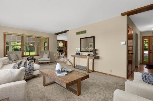 145 Lakeland Shores Road N, Lakeland Shores, MN 55043