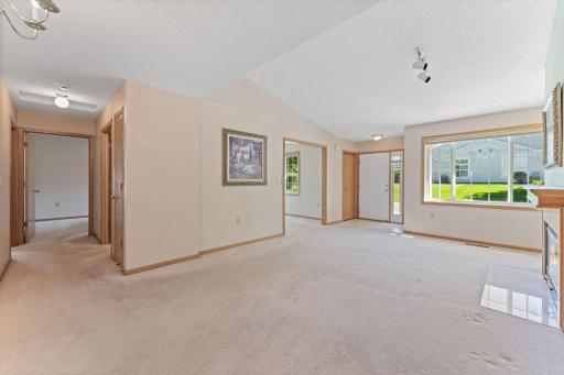 8725 Baxter Way, 43, Inver Grove Heights, MN 55076