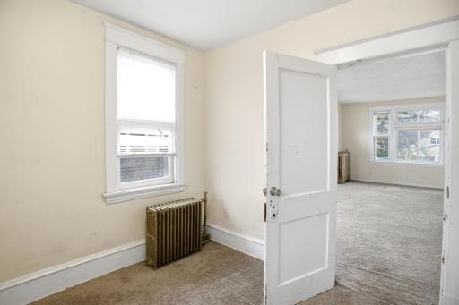 1259 Charles Avenue, Saint Paul, MN 55104