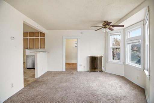 1259 Charles Avenue, Saint Paul, MN 55104