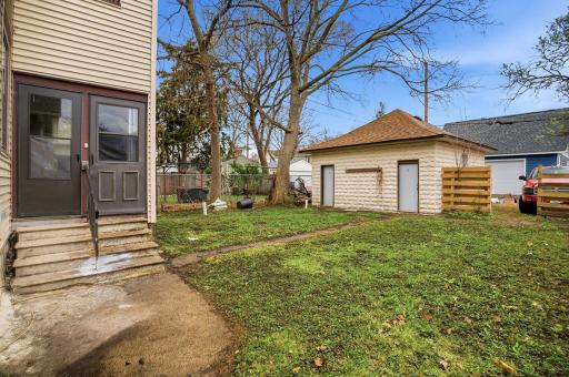 1259 Charles Avenue, Saint Paul, MN 55104