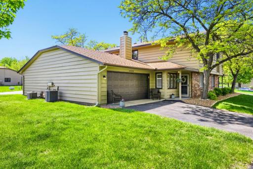 15319 40th Avenue N, Minneapolis, MN 55446