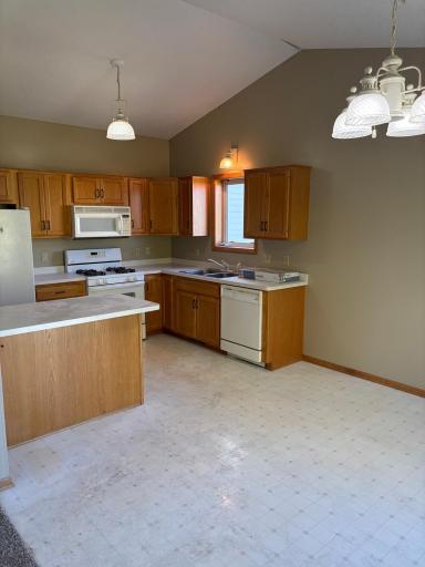 611 Birch Avenue N, Maple Lake, MN 55358