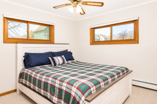 320 Michigan Avenue W, Gilbert, MN 55741