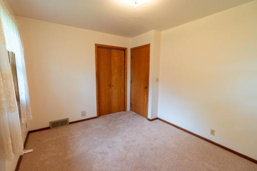 649 Oakwood Drive, Durand, WI 54736