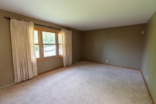 649 Oakwood Drive, Durand, WI 54736