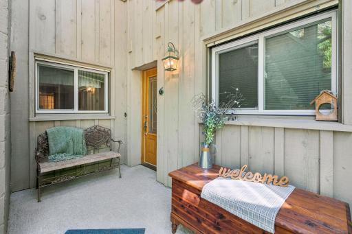 2105 Dutchview Road, Mound, MN 55364