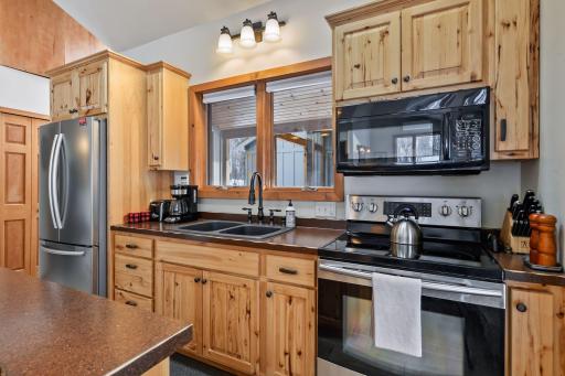2105 Dutchview Road, Mound, MN 55364