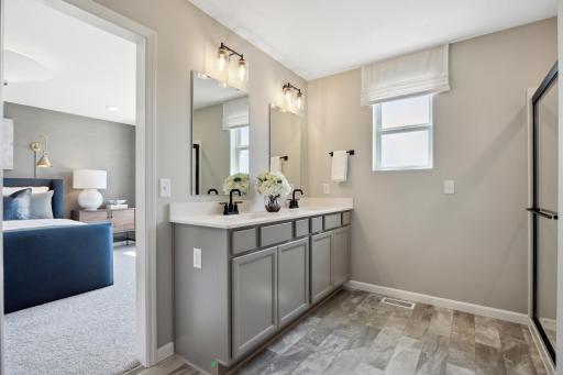 17962 Genoa Drive, Lakeville, MN 55044