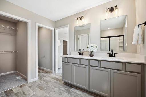 17962 Genoa Drive, Lakeville, MN 55044