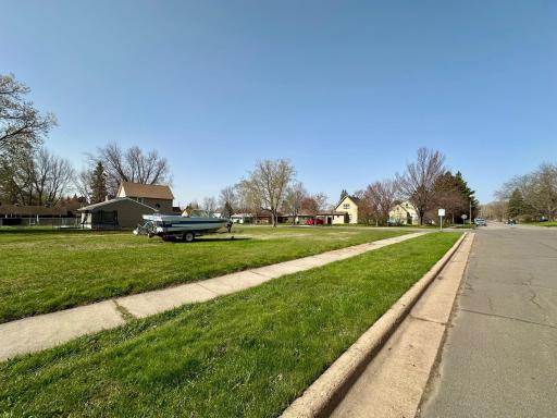 415 W 2nd Avenue, Keewatin, MN 55753