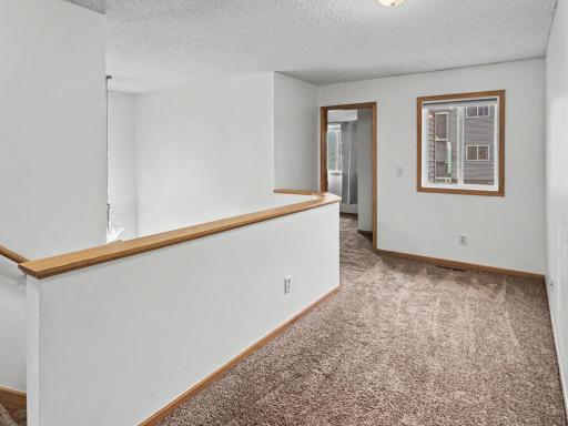 665 Kingfisher Lane, E, Woodbury, MN 55125