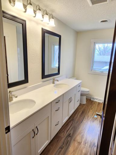 1260 Truman Avenue, Owatonna, MN 55060