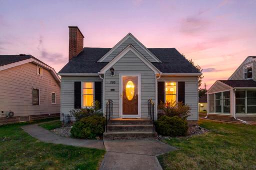 619 12th Avenue N, South Saint Paul, MN 55075