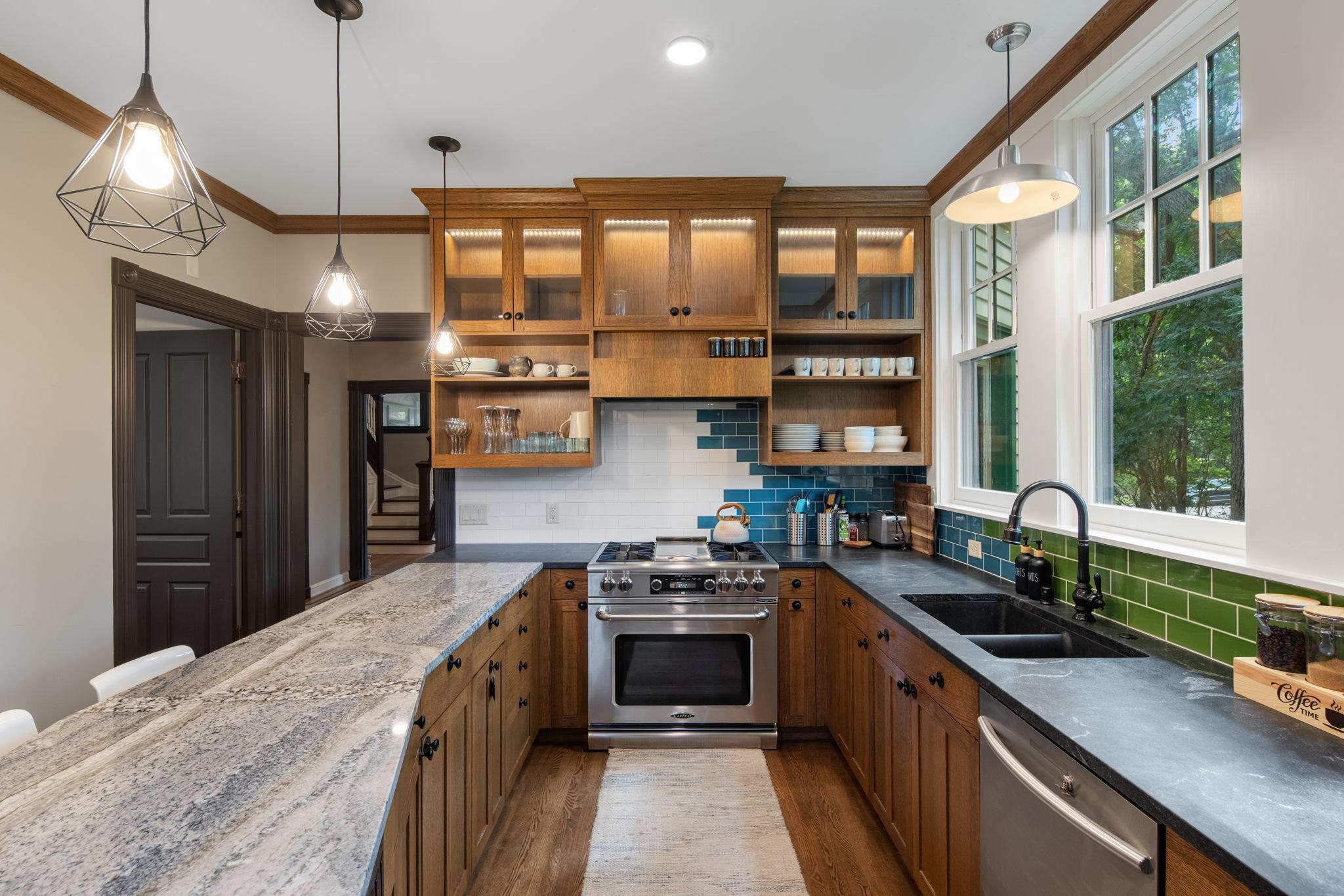 763-Cherokee-Ave-St-Paul-Whitney-Delmonico-custom-kitchen.jpeg