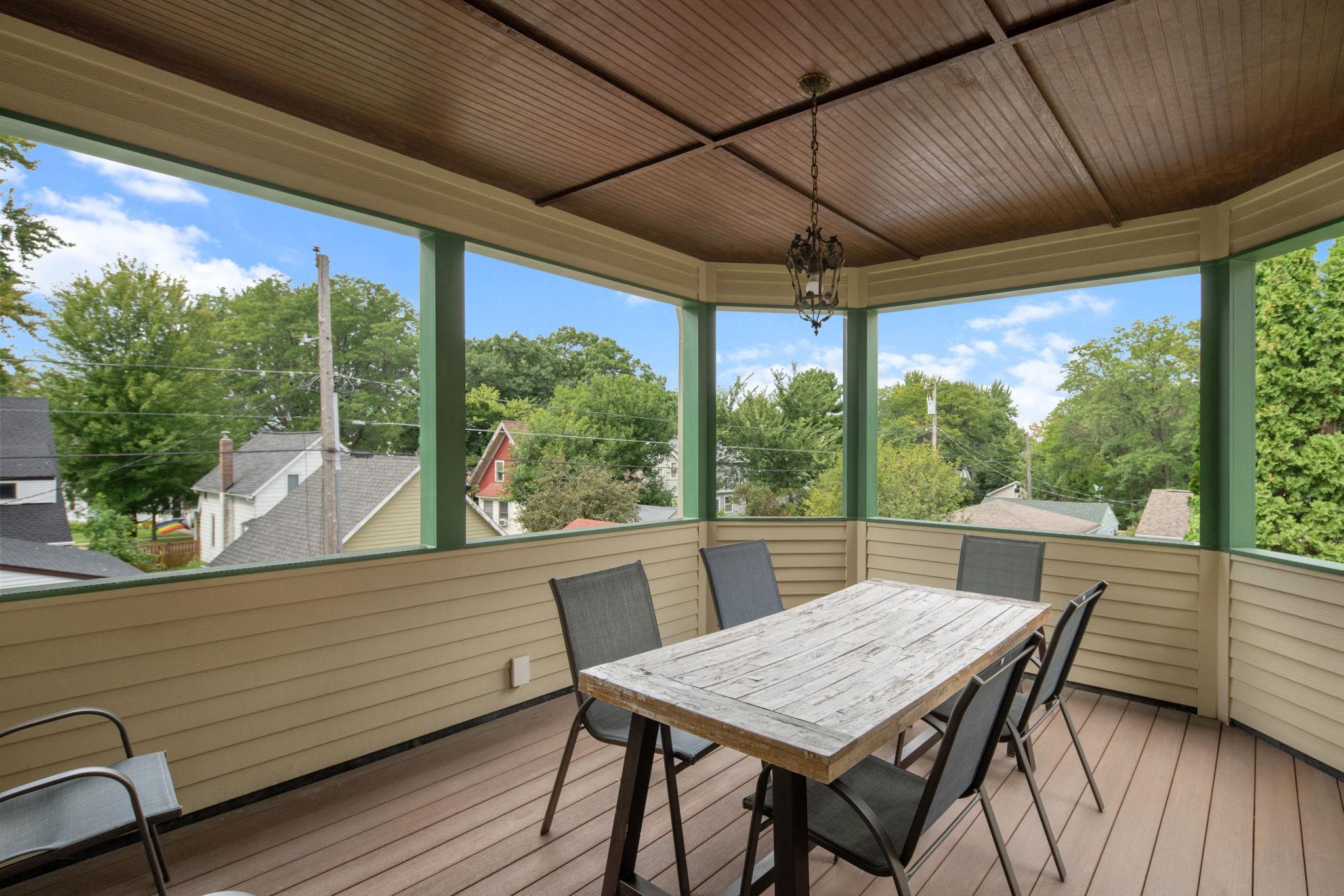 763-Cherokee-Ave-St-Paul-Whitney-Delmonico-second-floor-covered-porch.jpeg