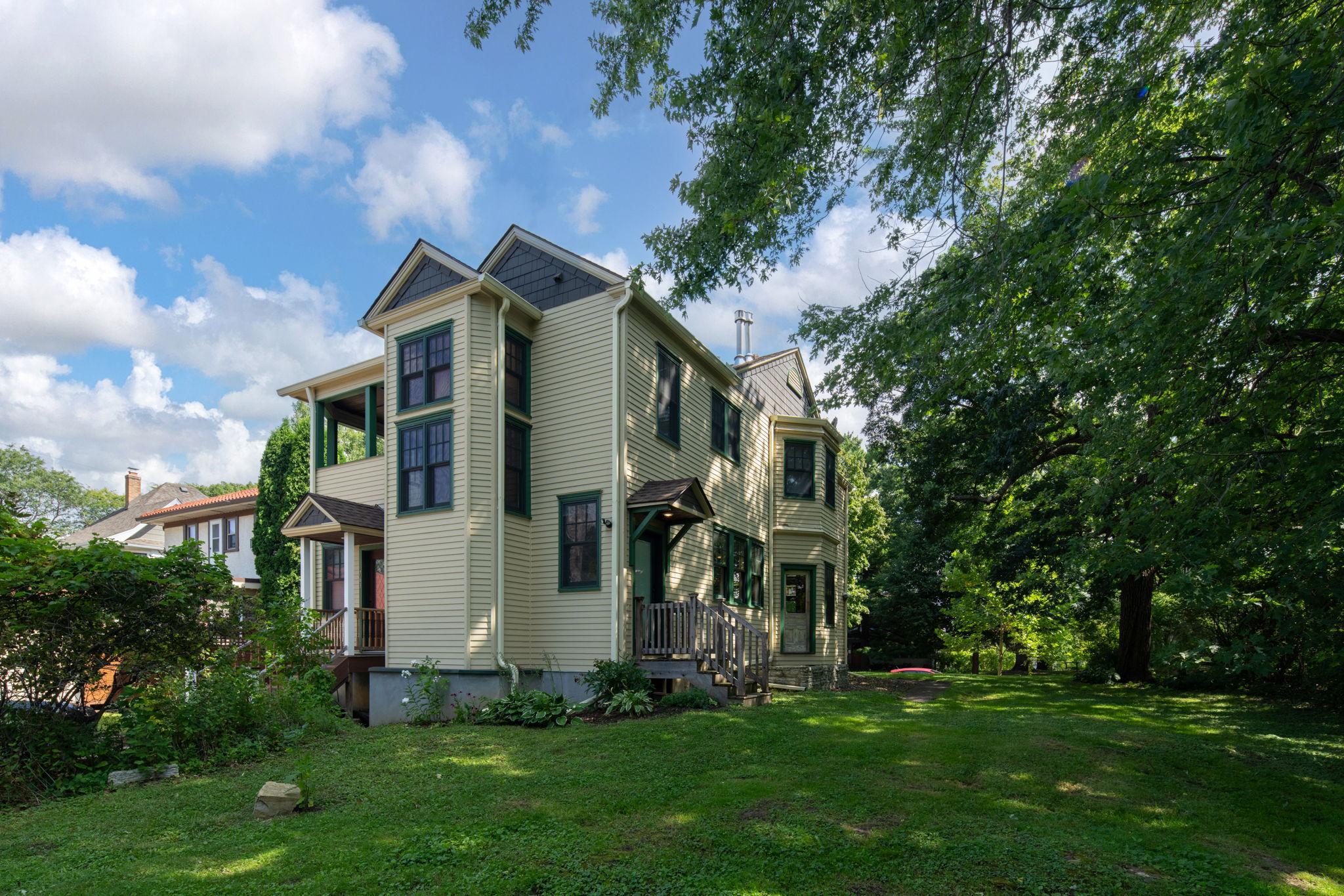 763-Cherokee-Ave-St-Paul-Whitney-Delmonico-back.jpeg