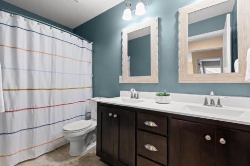 8821 Reflections Road, Chanhassen, MN 55317