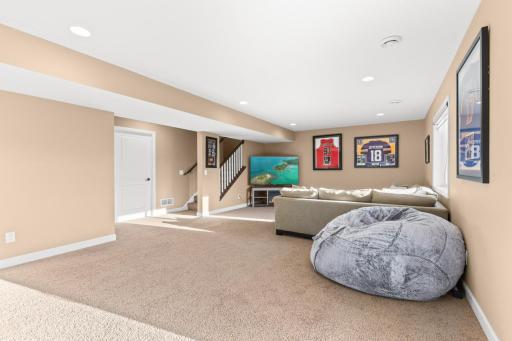 8821 Reflections Road, Chanhassen, MN 55317