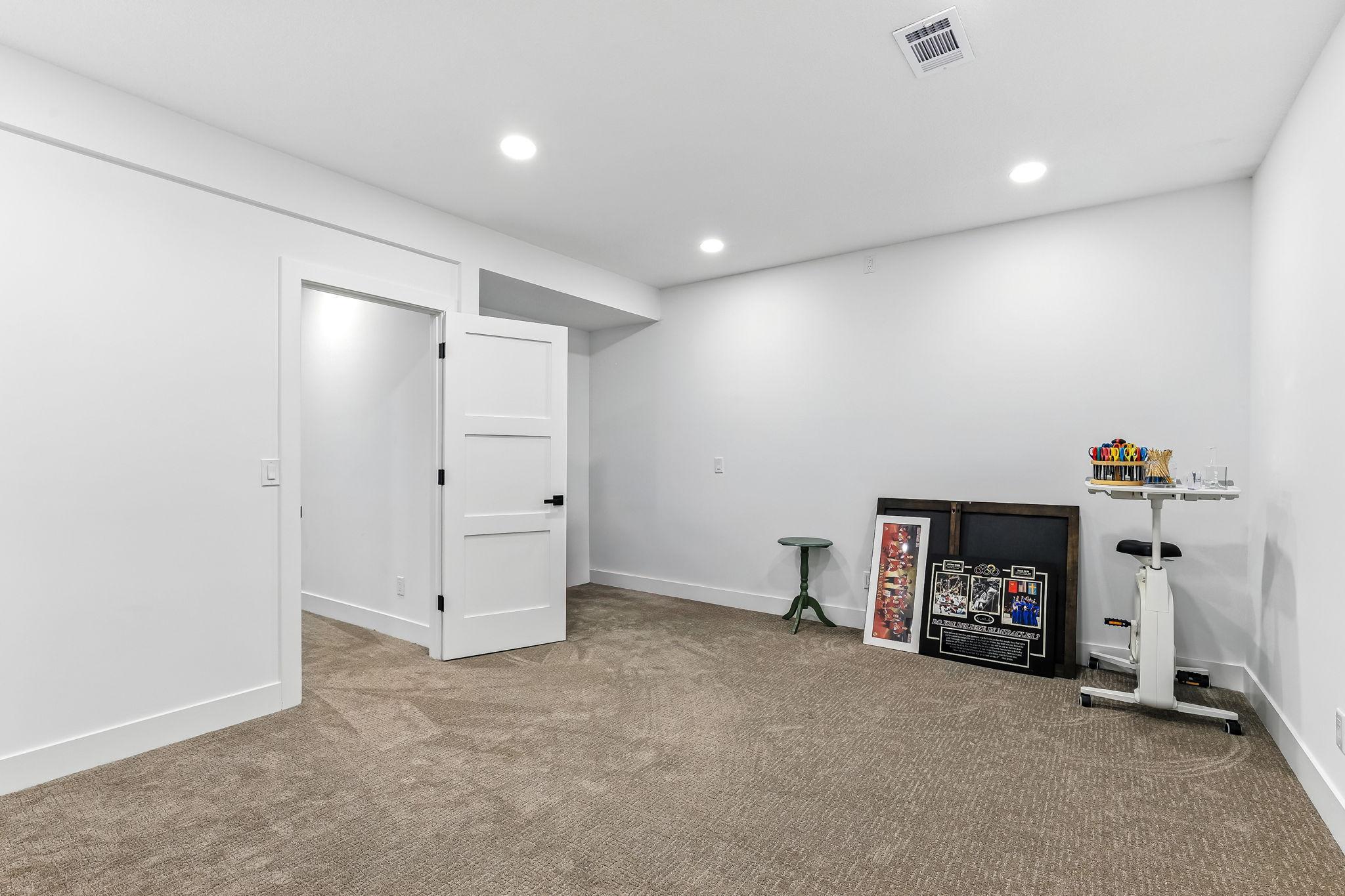 42-web-or-mls-3-Crescent-St-42.jpg
