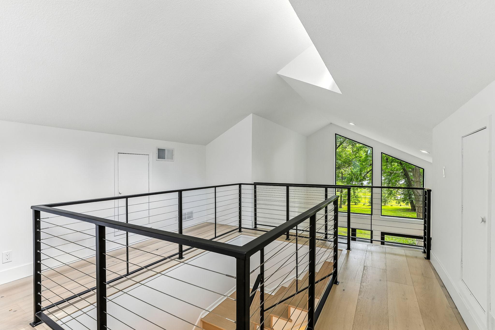 26-web-or-mls-3-Crescent-St-26.jpg