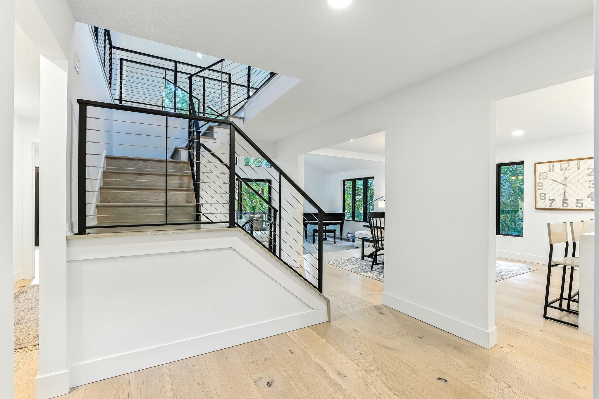4-web-or-mls-3-Crescent-St-04.jpg