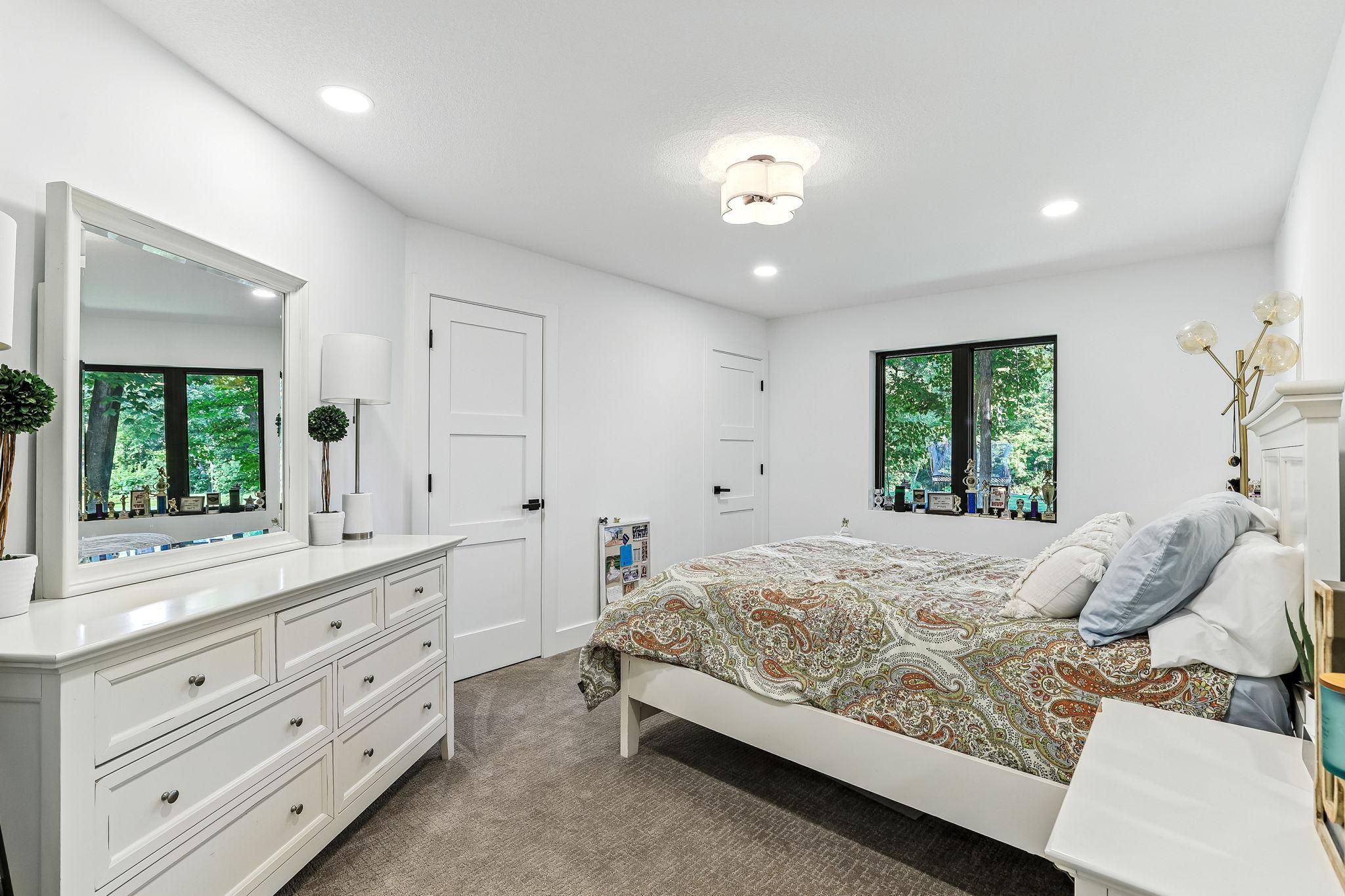 23-web-or-mls-3-Crescent-St-23.jpg
