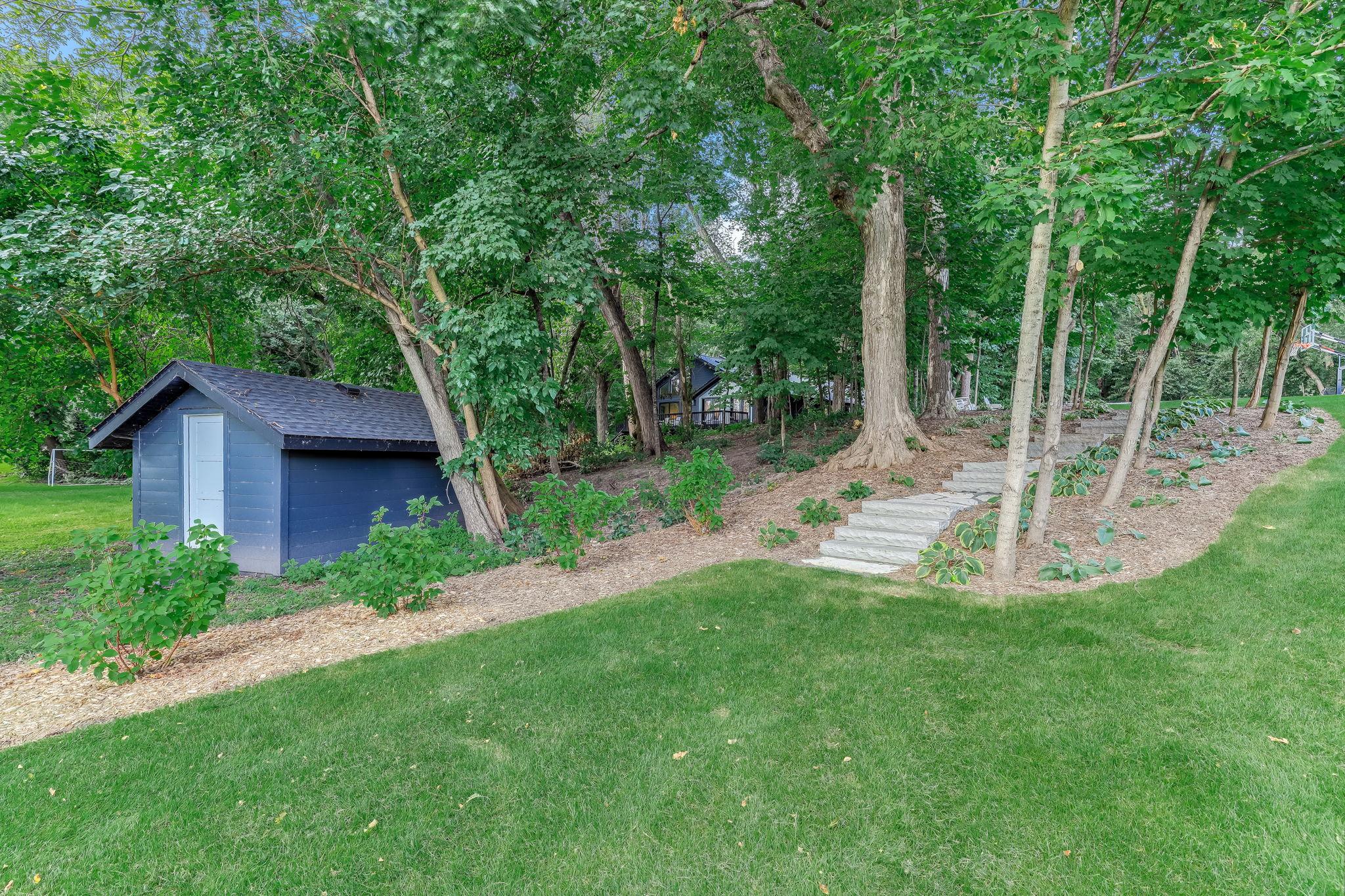 56-web-or-mls-3-Crescent-St-56.jpg